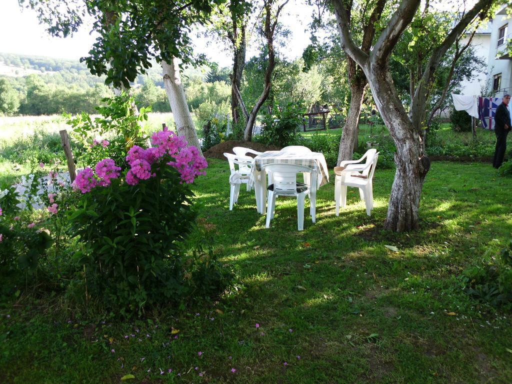 Guest House Krga Korenica Εξωτερικό φωτογραφία