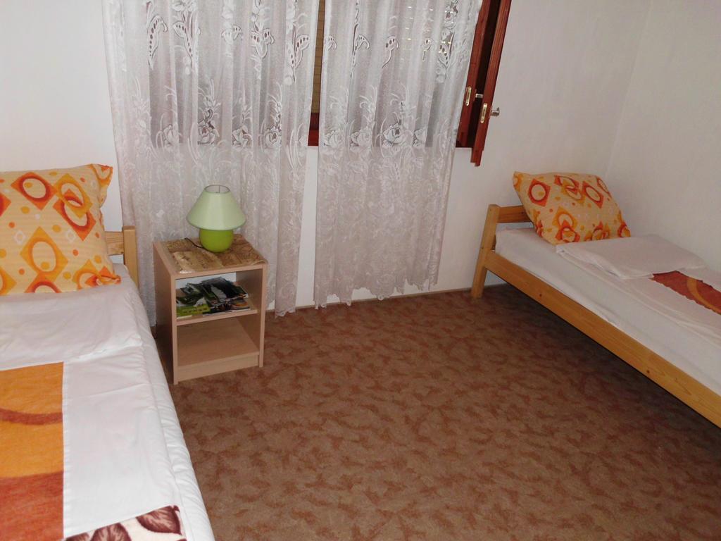 Guest House Krga Korenica Δωμάτιο φωτογραφία