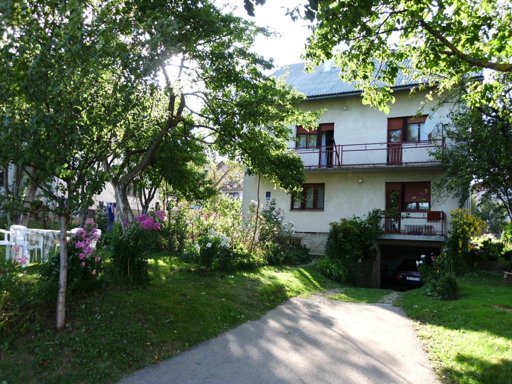 Guest House Krga Korenica Δωμάτιο φωτογραφία